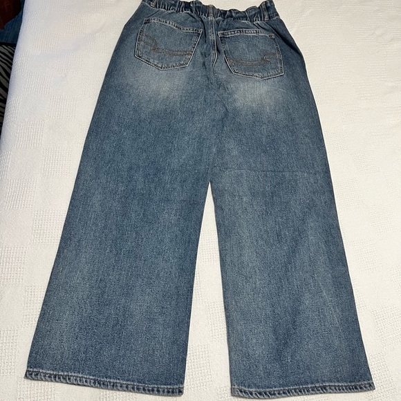 American Eagle - Picture 2 of 10